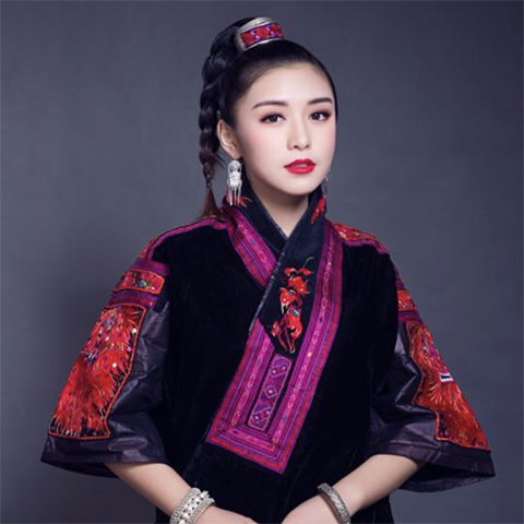 Yang Yifang